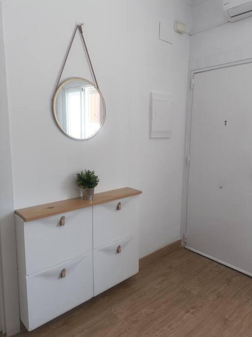 Apartamento Familiar Málaga Exteriör bild